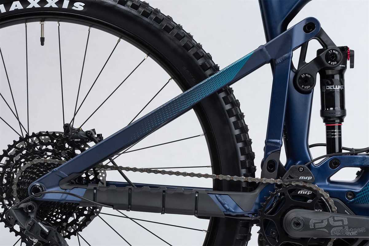 Ghost E-RIOT Trail CF/AL 150/140 Advanc. BLU M 23